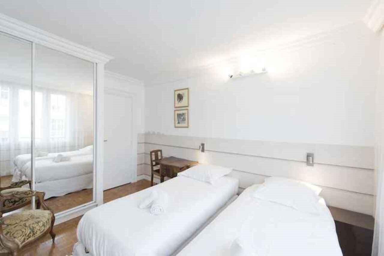 Veeve - Apartment near Pont de Grenelle Parigi Esterno foto
